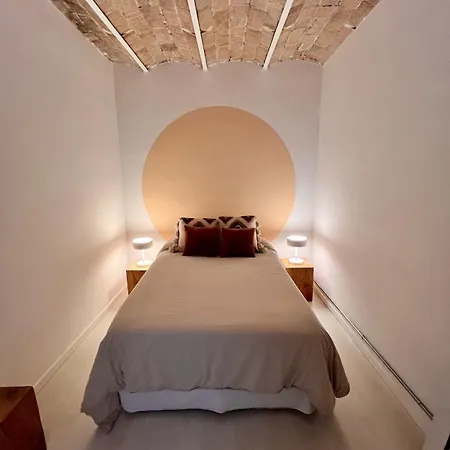 Cozy Barceloneta Flat - Newly Renovated Apartment *